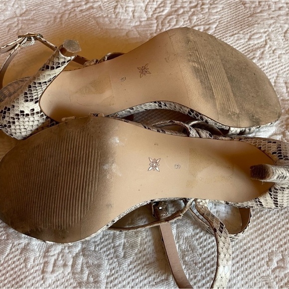 BCBGeneration snakeskin sandal - Picture 5 of 6